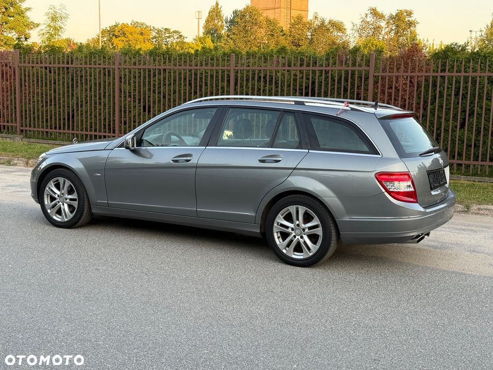 Mercedes-Benz Klasa C 220 CDI DPF Avantgarde - 3