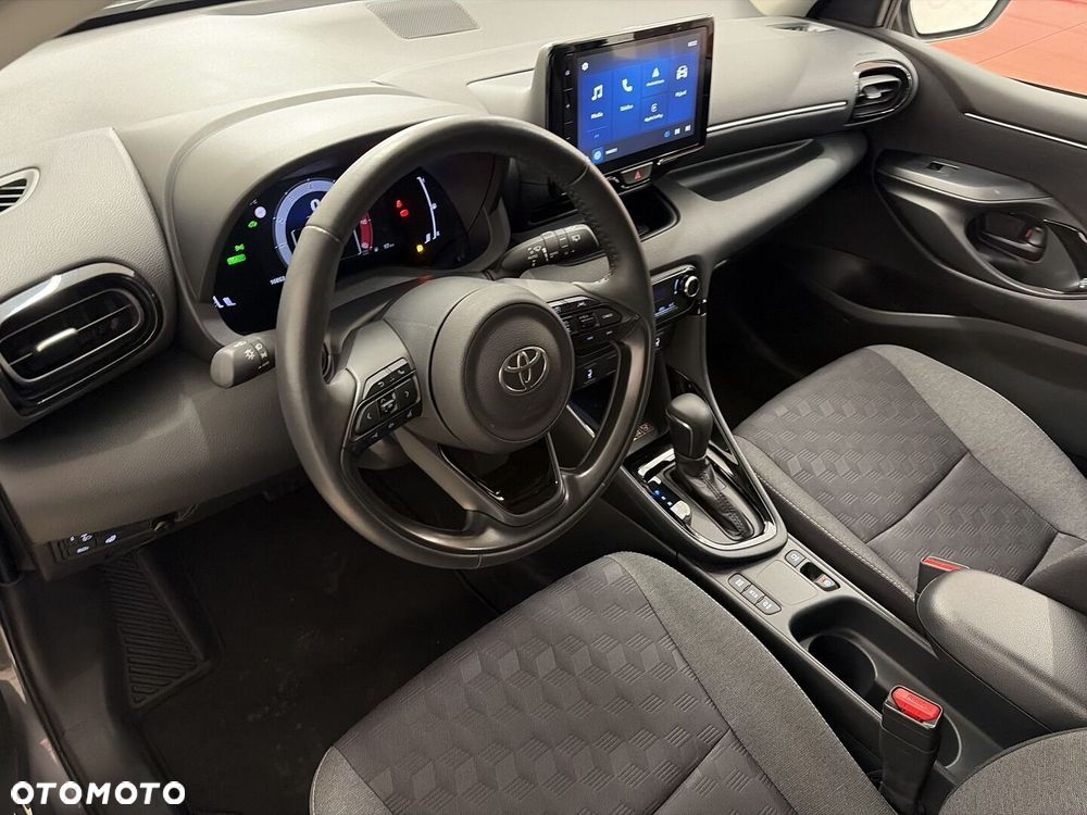 Toyota Yaris Hybrid 1.5 Style - 11