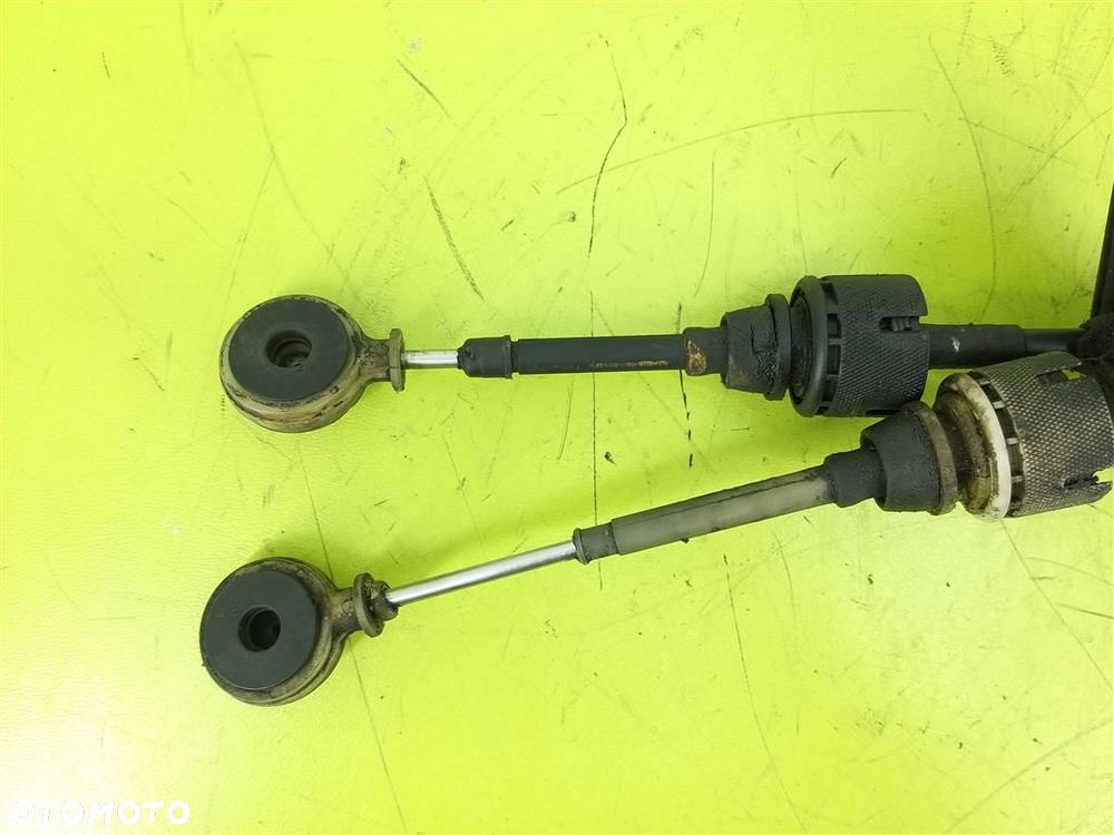 Mechanizm zmiany biegów lewarek Opel Vectra C SIGNUM 1.8 16V 122KM 5 BIEGÓW - 2