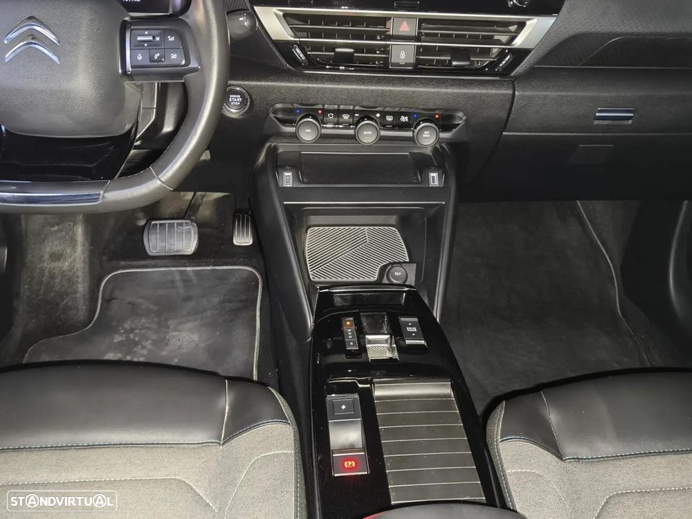 Citroën e-C4 50 kWh Feel - 18