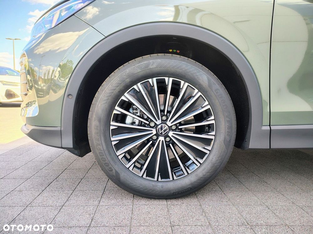 Volkswagen Tiguan - 9