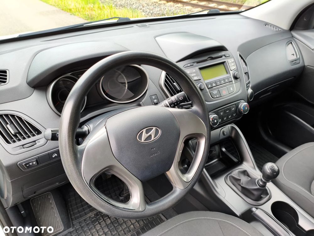 Hyundai ix35 1.6 2WD Fifa World Cup Edition - 20