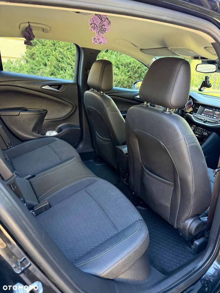 Opel Astra 1.6 CDTI Elite S&S - 9