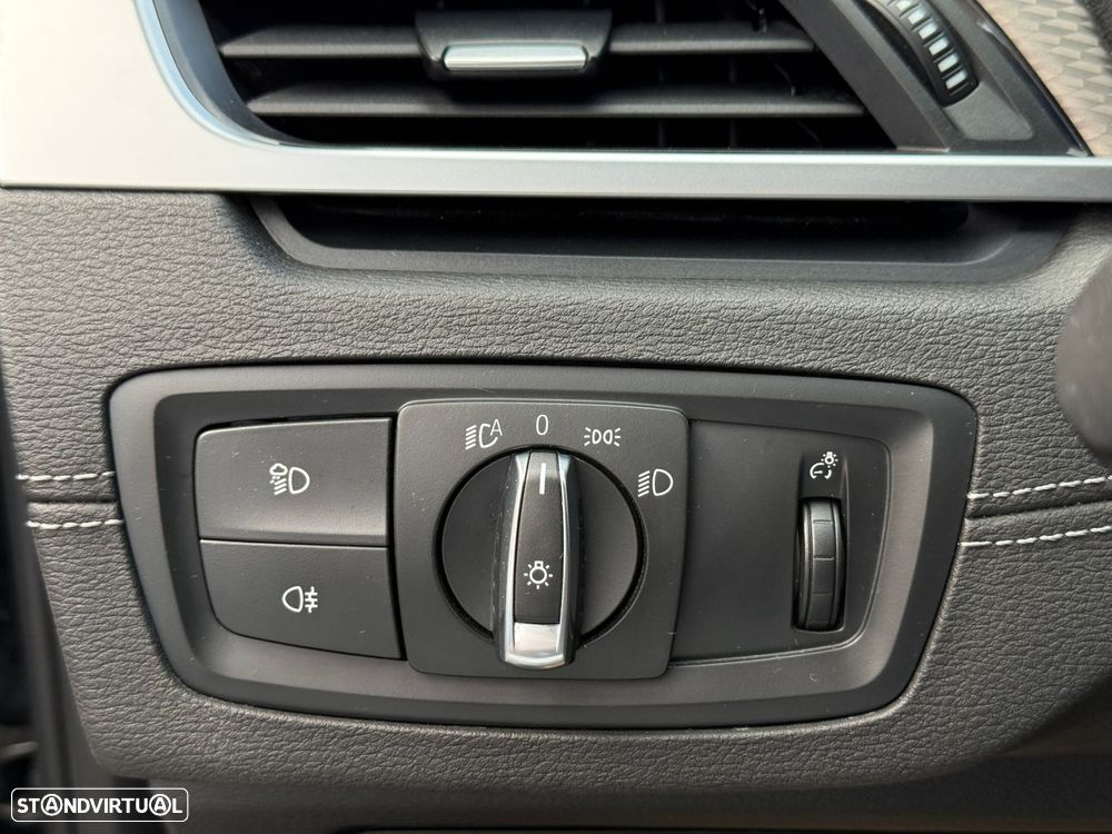 BMW X2 25 e xDrive Pack M - 17