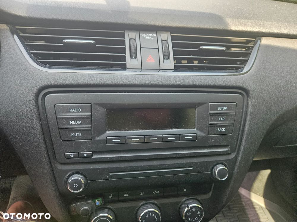 Skoda Octavia 1.6 TDI Active - 10
