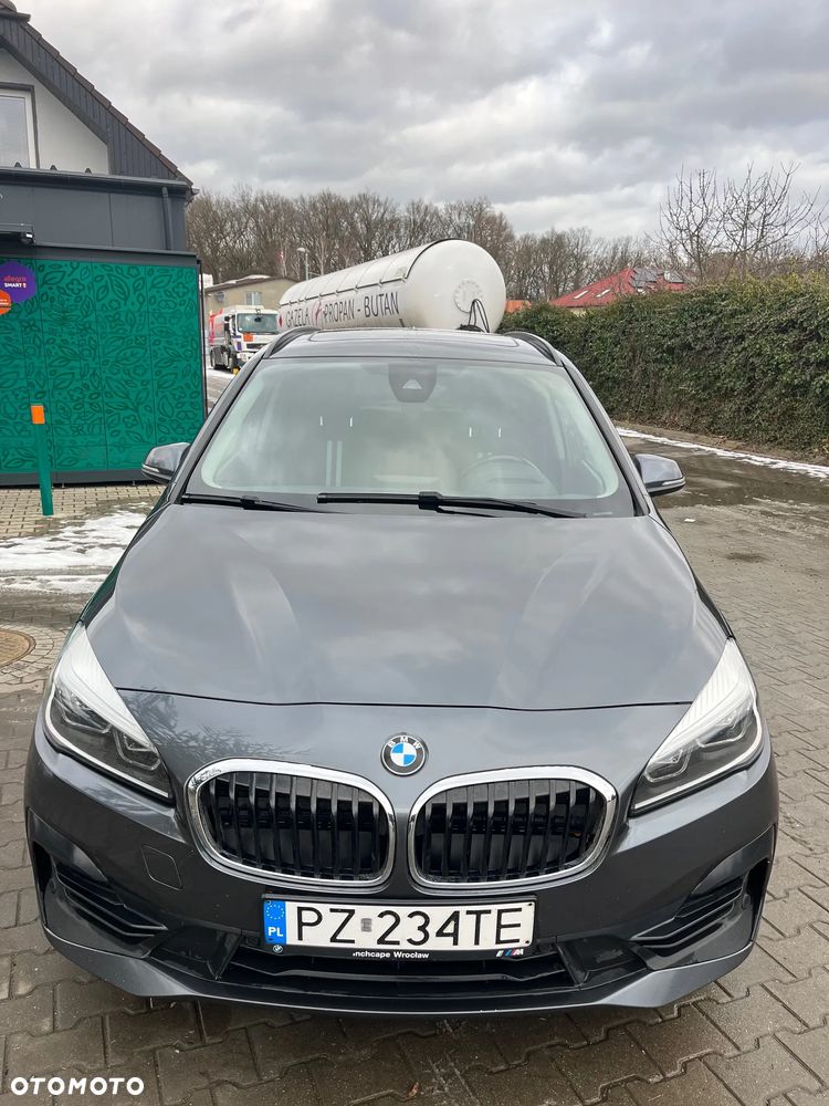 BMW Seria 2 218d xDrive Sport Line - 1