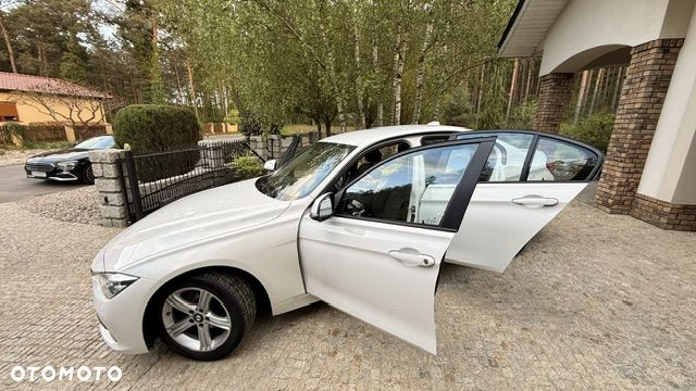 BMW Seria 3 318i GPF Advantage - 18