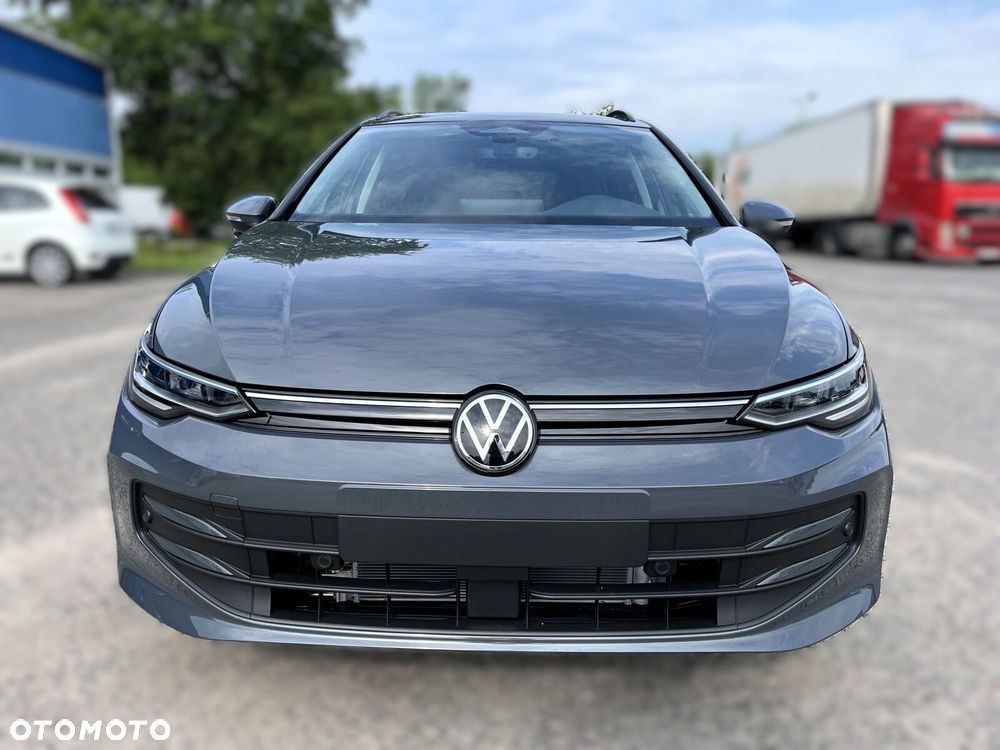 Volkswagen Golf Variant 1.5 eTSI mHEV Life Plus DSG - 38
