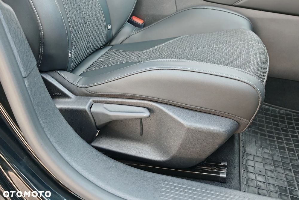 DS Automobiles DS 4 1.2 PureTech Cross Trocadero - 23