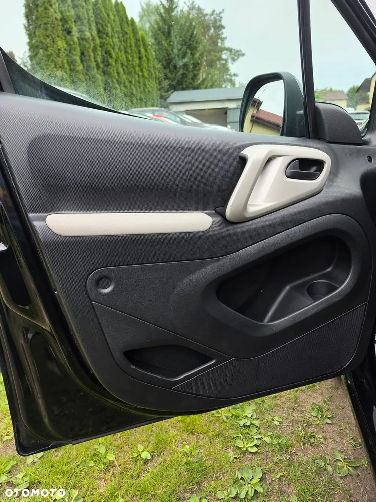Peugeot Partner 1.6 e-HDi STT Active - 19