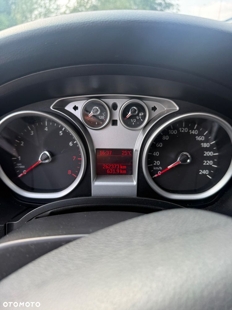 Ford Focus 1.8 FF Trend - 7