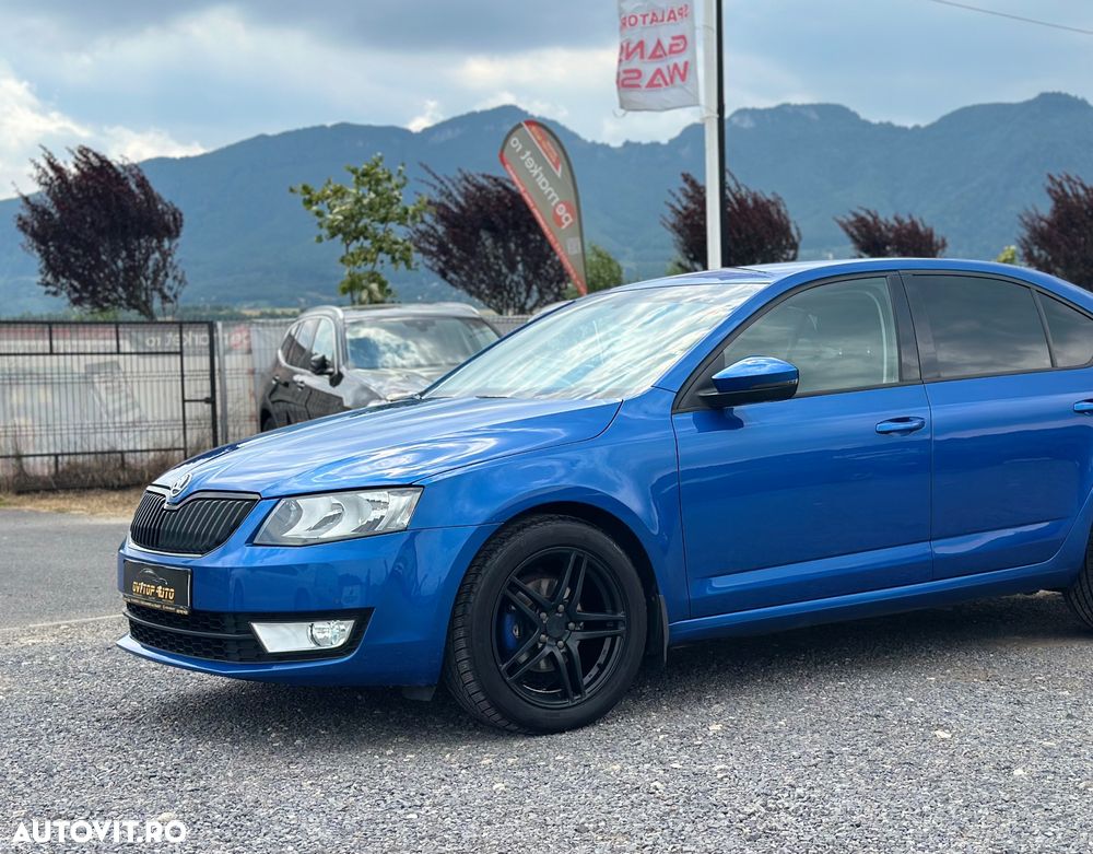 Skoda Octavia 1.6 TDI (Green tec) DSG Ambition - 27