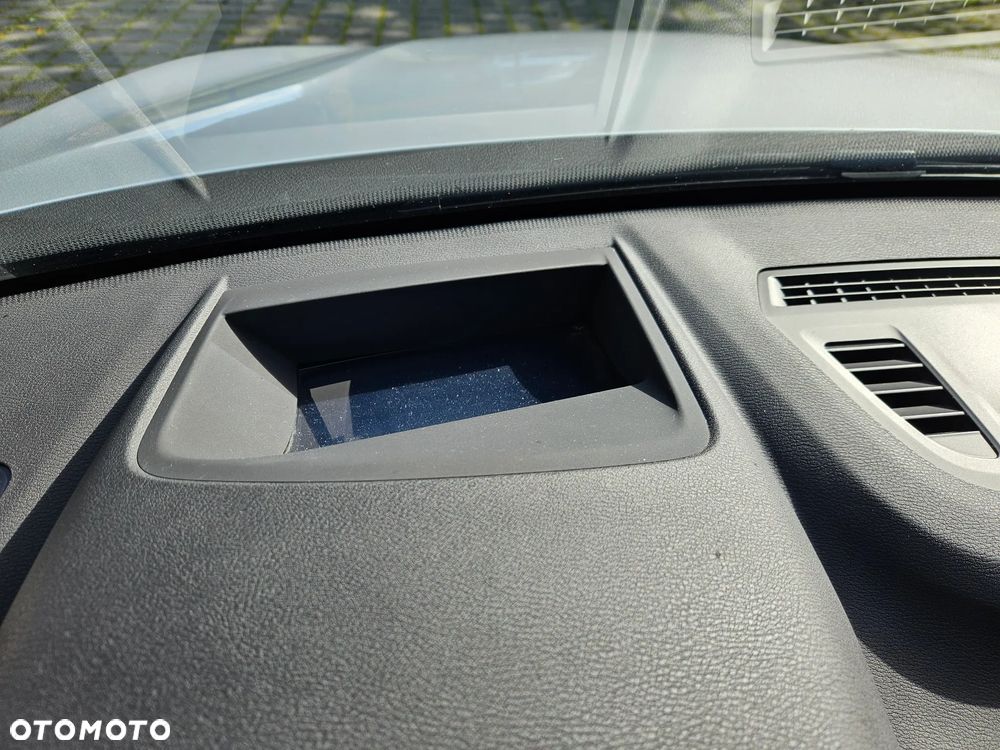 BMW X1 sDrive20d Sport - 36