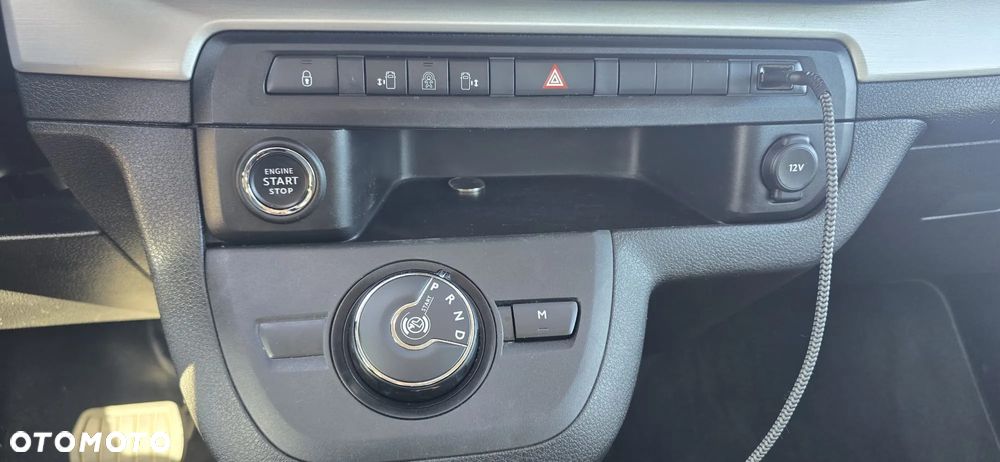Peugeot Traveller 2.0 BlueHDi Long Allure - 12