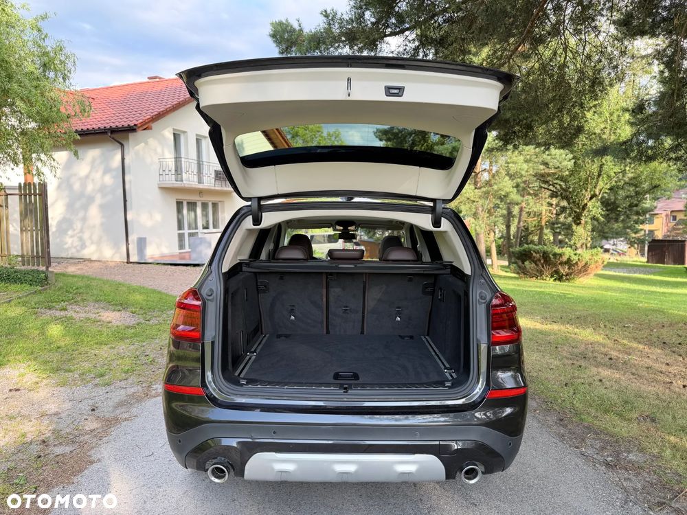 BMW X3 xDrive20d xLine - 35