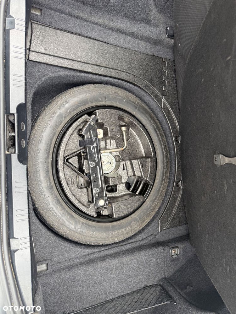 BMW Seria 5 - 28