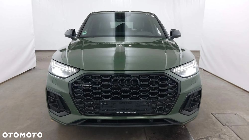 Audi Q5 Sportback - 11