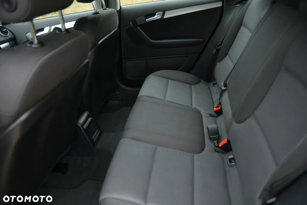 Audi A3 1.6 TDI ultra Attraction - 21