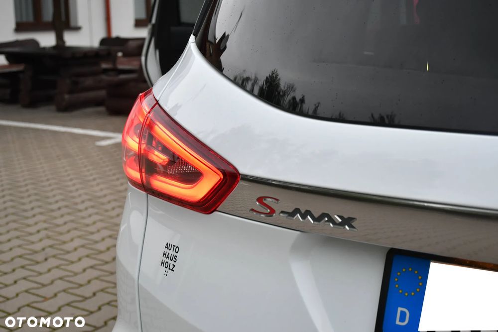 Ford S-Max 2.0 TDCi Bi-Turbo Titanium PowerShift - 21