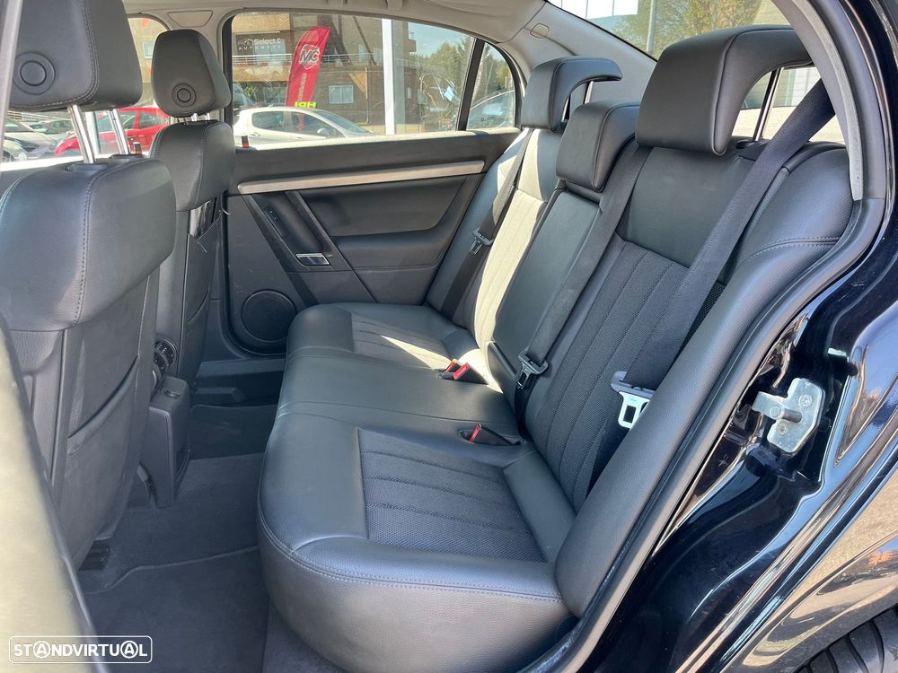 Opel Vectra 1.9 CDTI Executive - 11