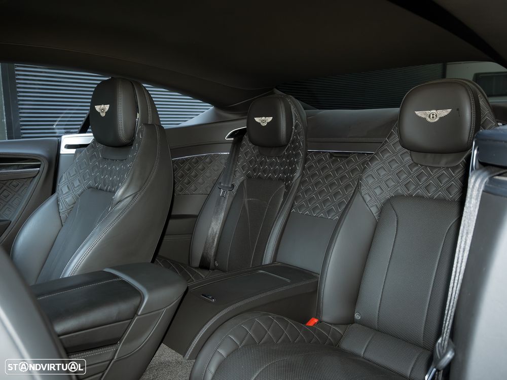 Bentley Continental GT W12 - 29