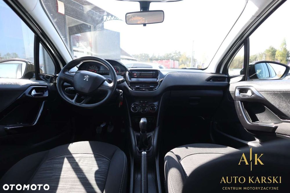 Peugeot 208 - 20