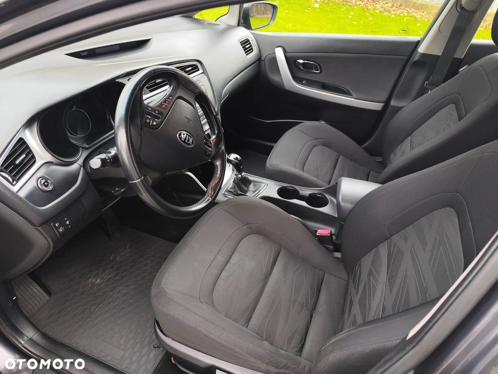 Kia Ceed Cee'd Kombi 15-18 - 15