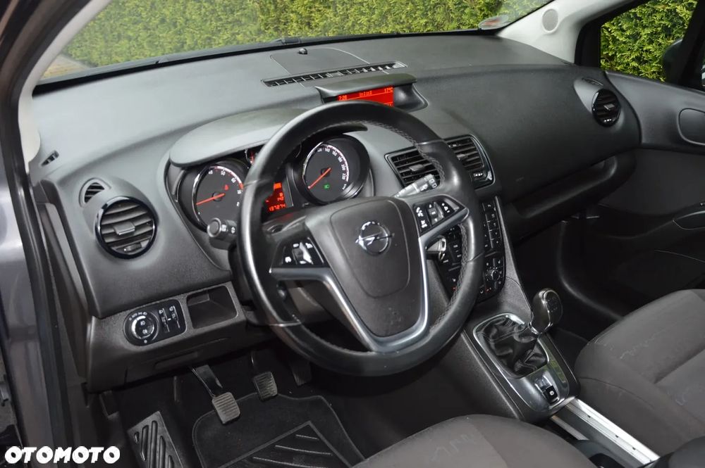 Opel Meriva 1.4 150 Jahre - 8