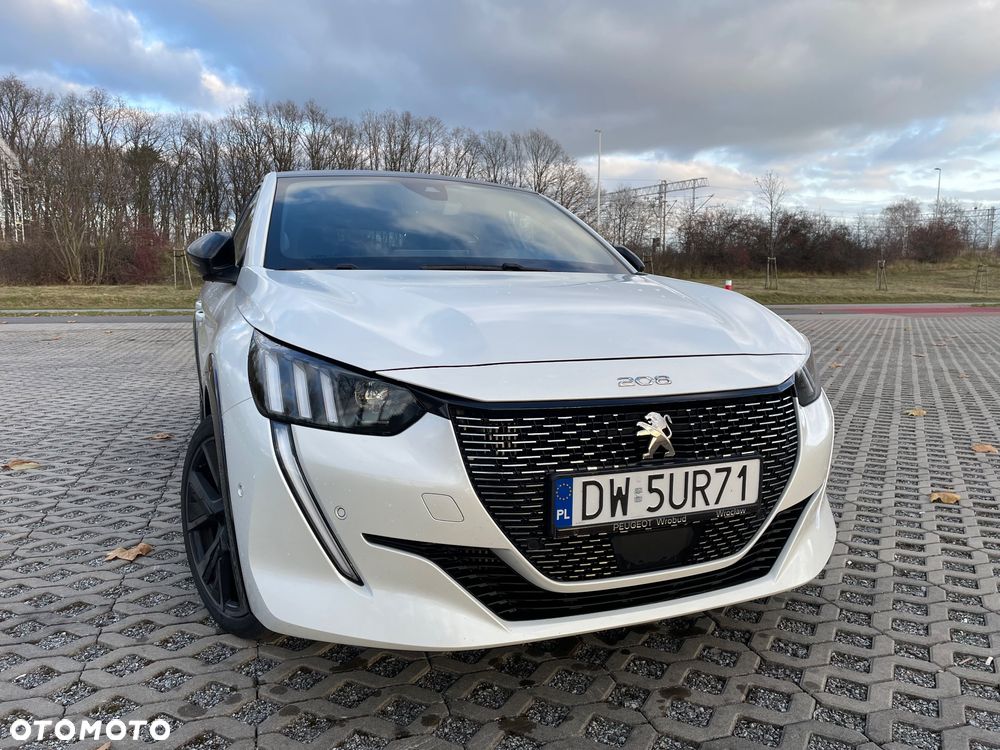 Peugeot 208 1.2 PureTech GT Pack S&S EAT8 - 32