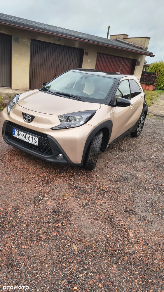 Toyota Aygo 1.0 VVT-i Color Edition - 1