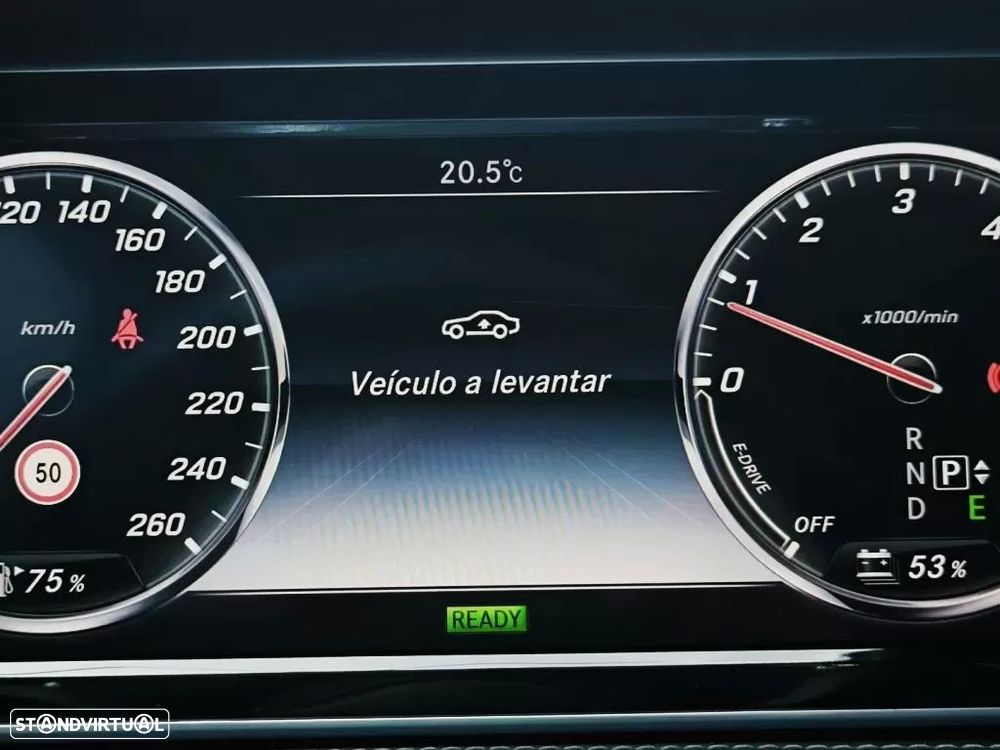 Mercedes-Benz S 300 BlueTEC Hybrid - 38
