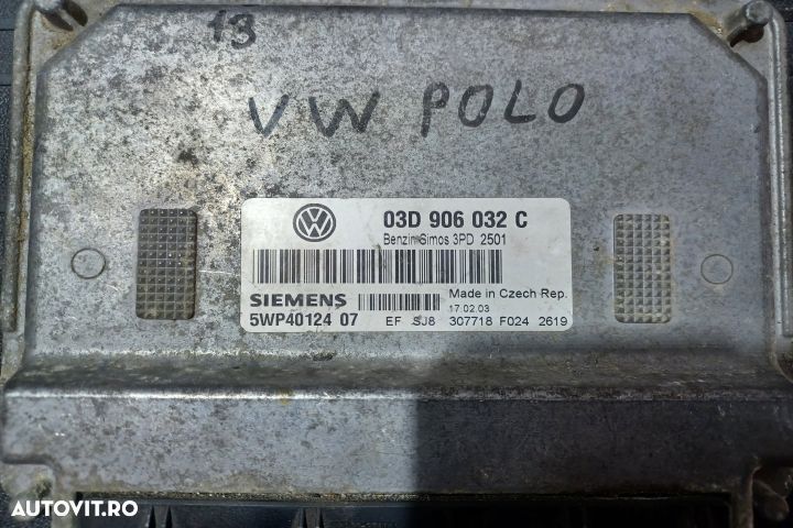 Calculator motor ECU 03D906032C 5WP40124 - 1.2 AWY  03D906032C 5WP401 - 2