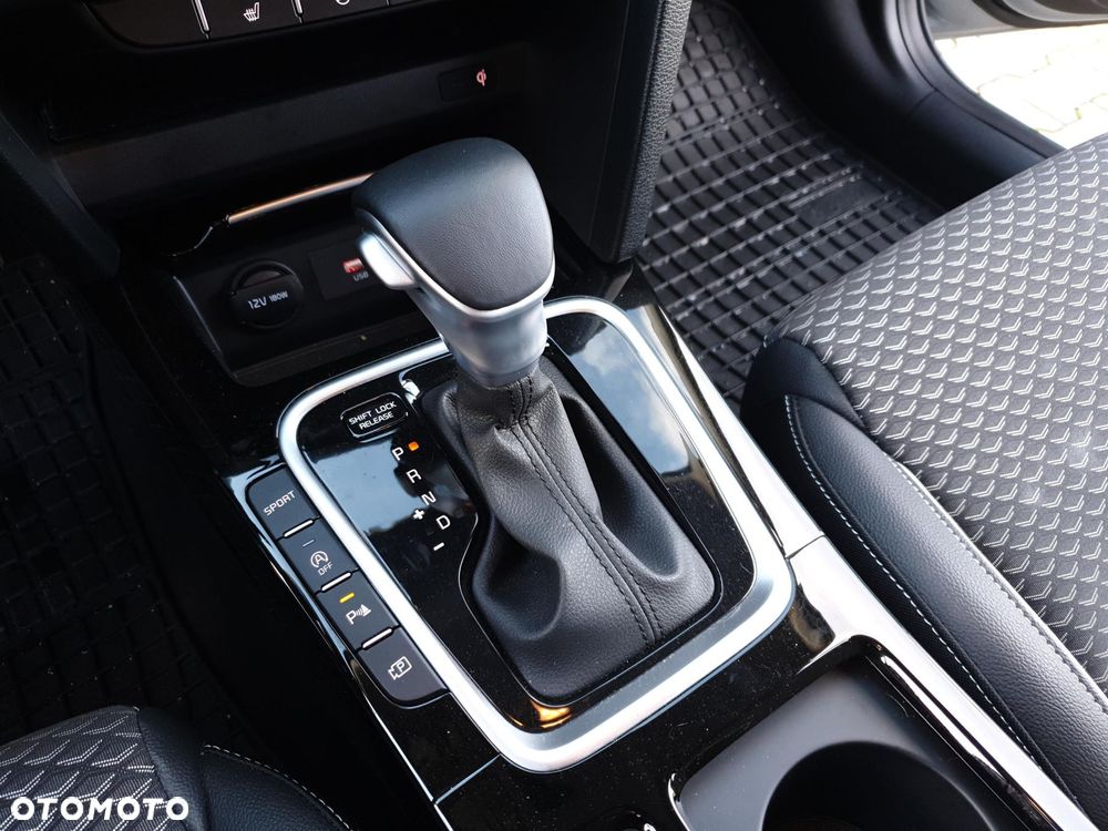 Kia XCeed 1.5 T-GDI Business Line DCT - 15