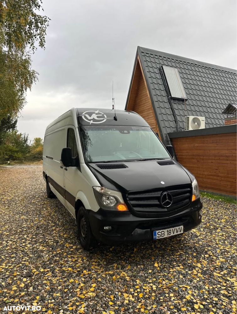 Mercedes-Benz Sprinter - 2