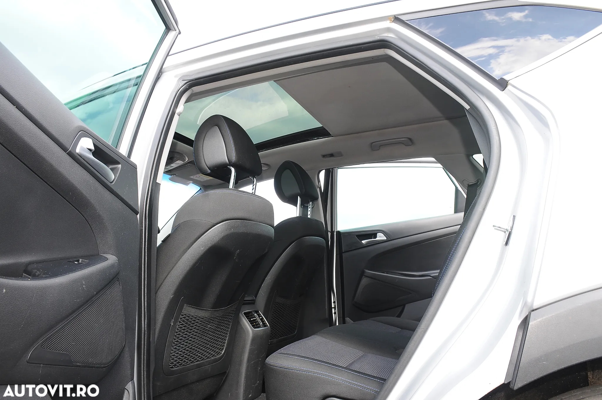 Hyundai Tucson 2.0 CRDI 4WD Advantage - 8