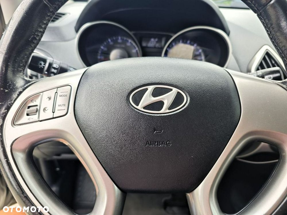 Hyundai ix35 - 14