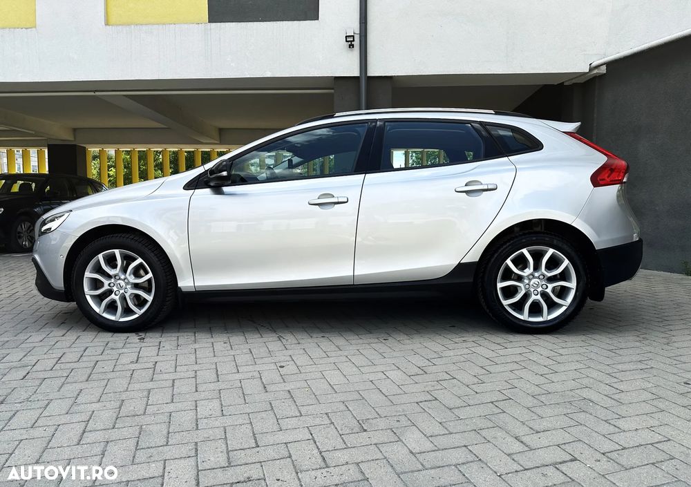 Volvo V40 D3 Aut Summum - 37
