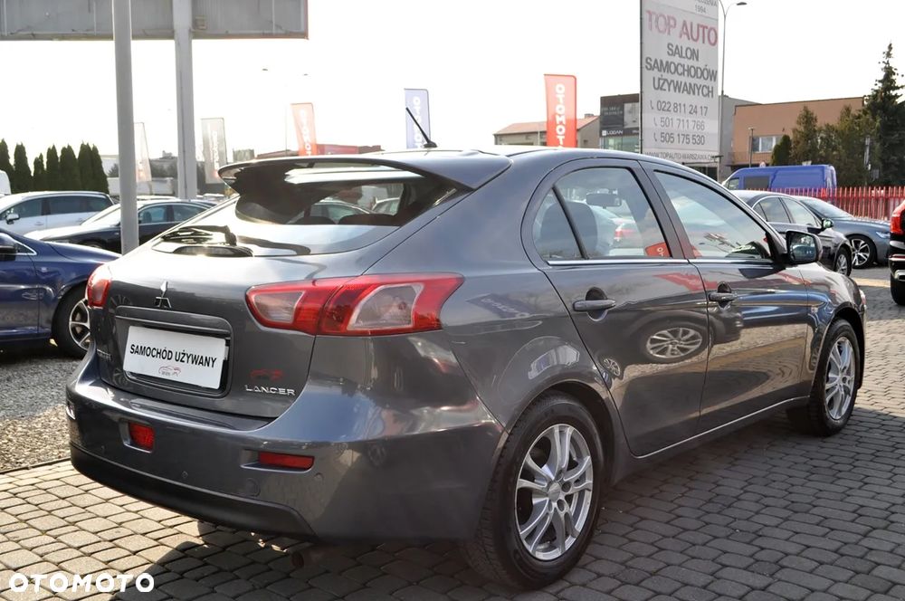 Mitsubishi Lancer 1.8 Inform LPG - 8