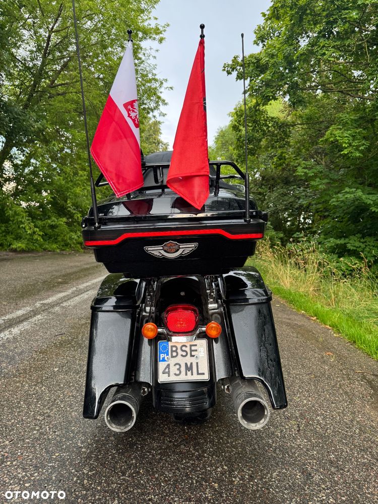 Harley-Davidson Touring Street Glide - 4