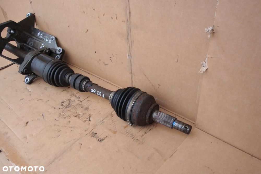 NISSAN QASHQAI J10 06-13 2.0B automat polos prawa - 3