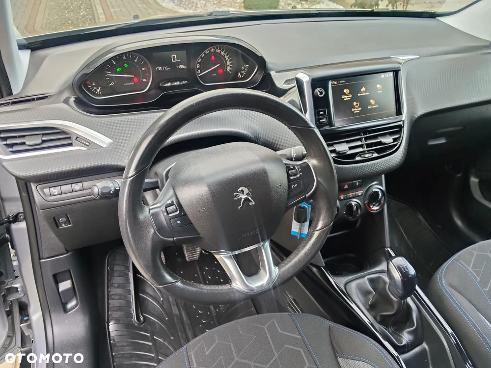 Peugeot 2008 - 21
