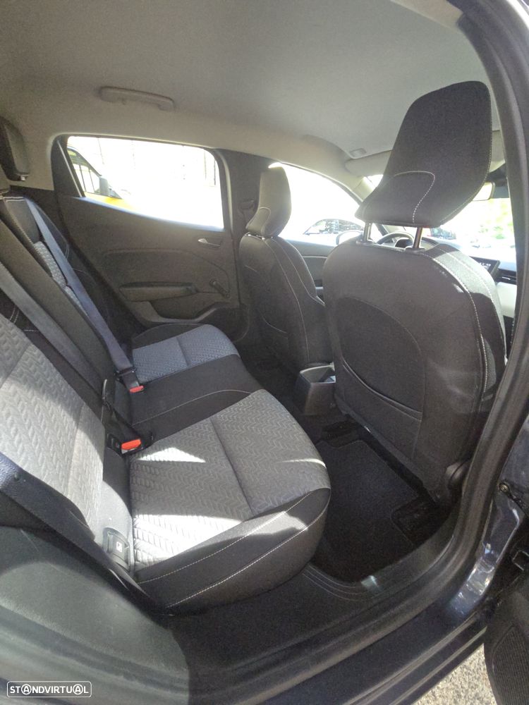 Renault Clio 1.0 TCe Limited - 27