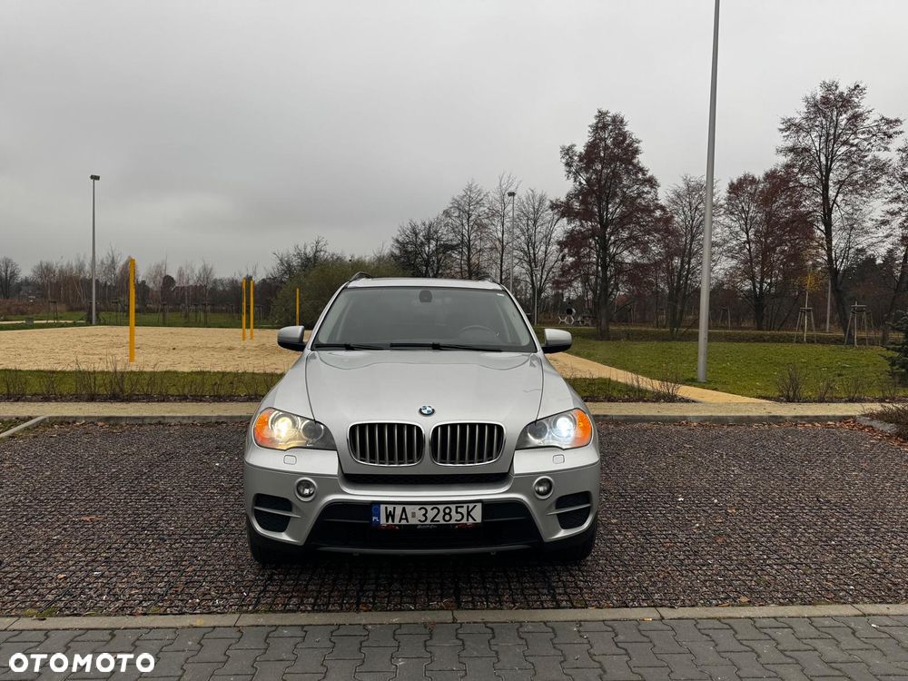 BMW X5 xDrive35i Edition Exclusive - 9