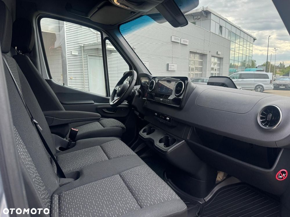 Mercedes-Benz Sprinter Sprinter 319 CDI - 17