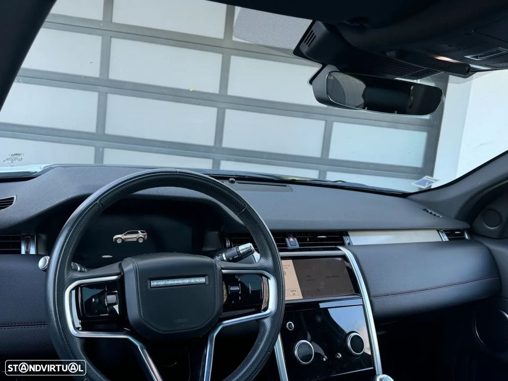 Land Rover Discovery Sport - 22