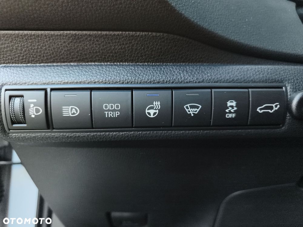Toyota Corolla - 23