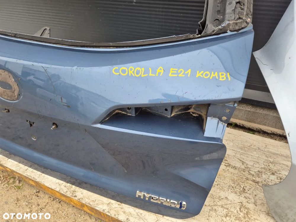 KLAPA BAGAŻNIKA COROLLA E21 KOMBI - 6