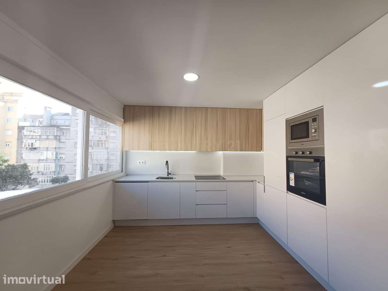 Apartamento T2 totalmente renovado a estrear em São Domingos de Benfic - Grande imagem: 3/18