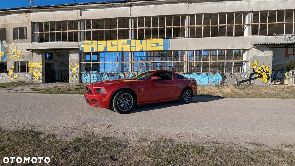 Ford Mustang 3.7 V6 Premium - 6
