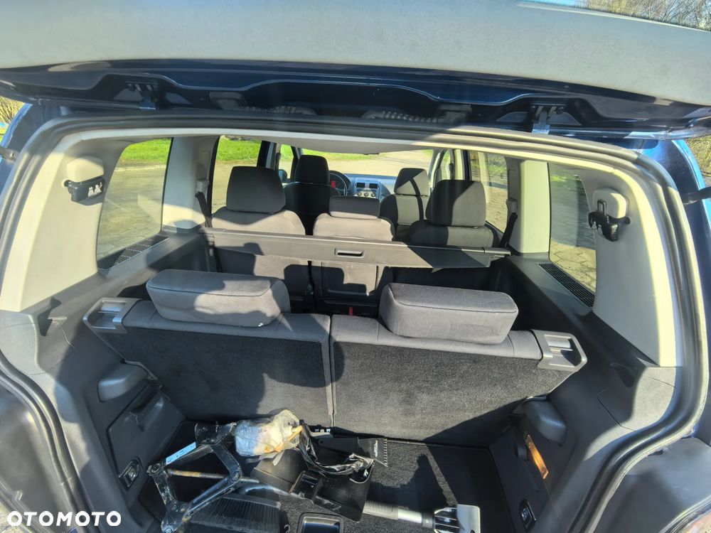 Volkswagen Touran 1.4 TSI STYLE - 35